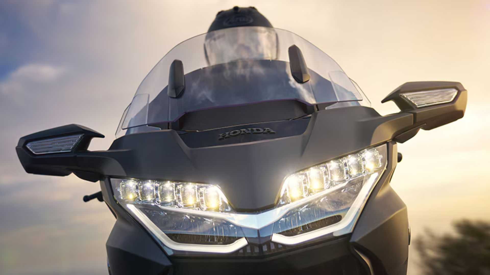 Close front view headlights shot of the Honda Gold Wing