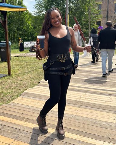 Dr. Chania Whitaker, Woman Moves From Texas to the Netherlands Despite Never Travelled There