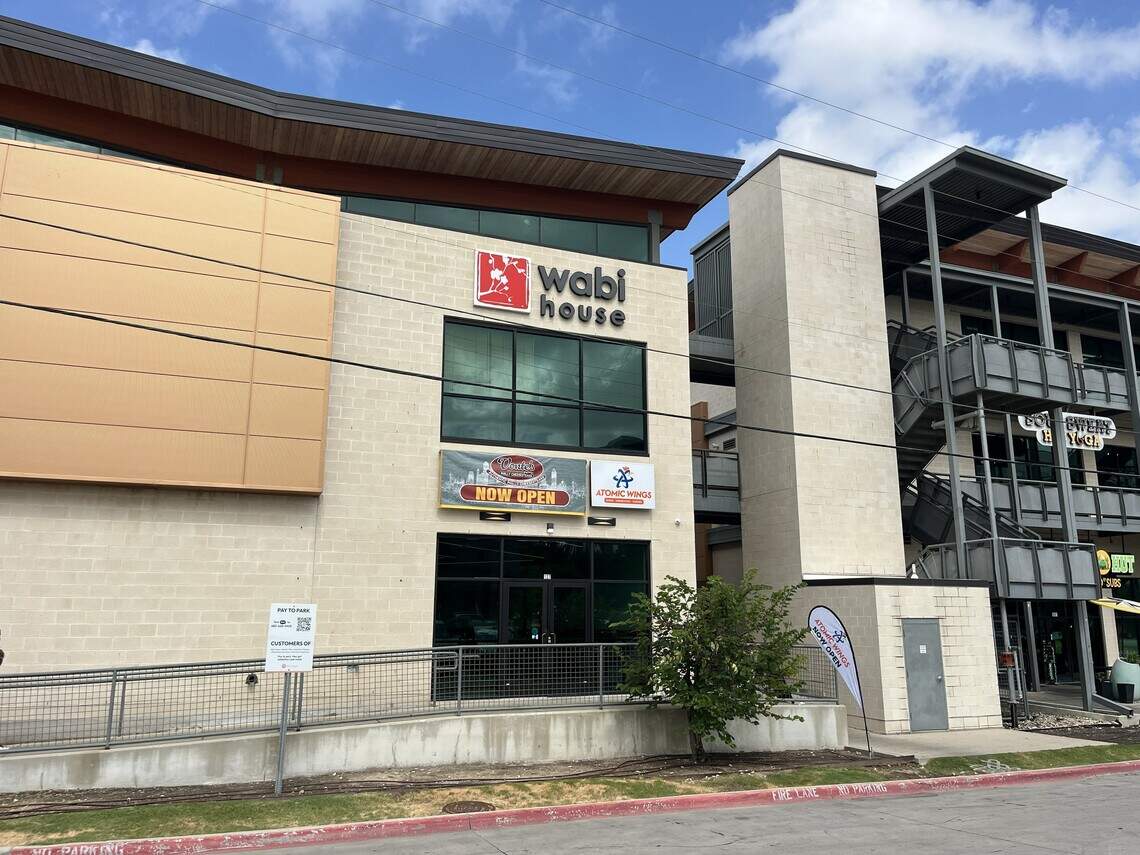 What foodies call the ‘best cheesesteak in Fort Worth' gets a brick and mortar