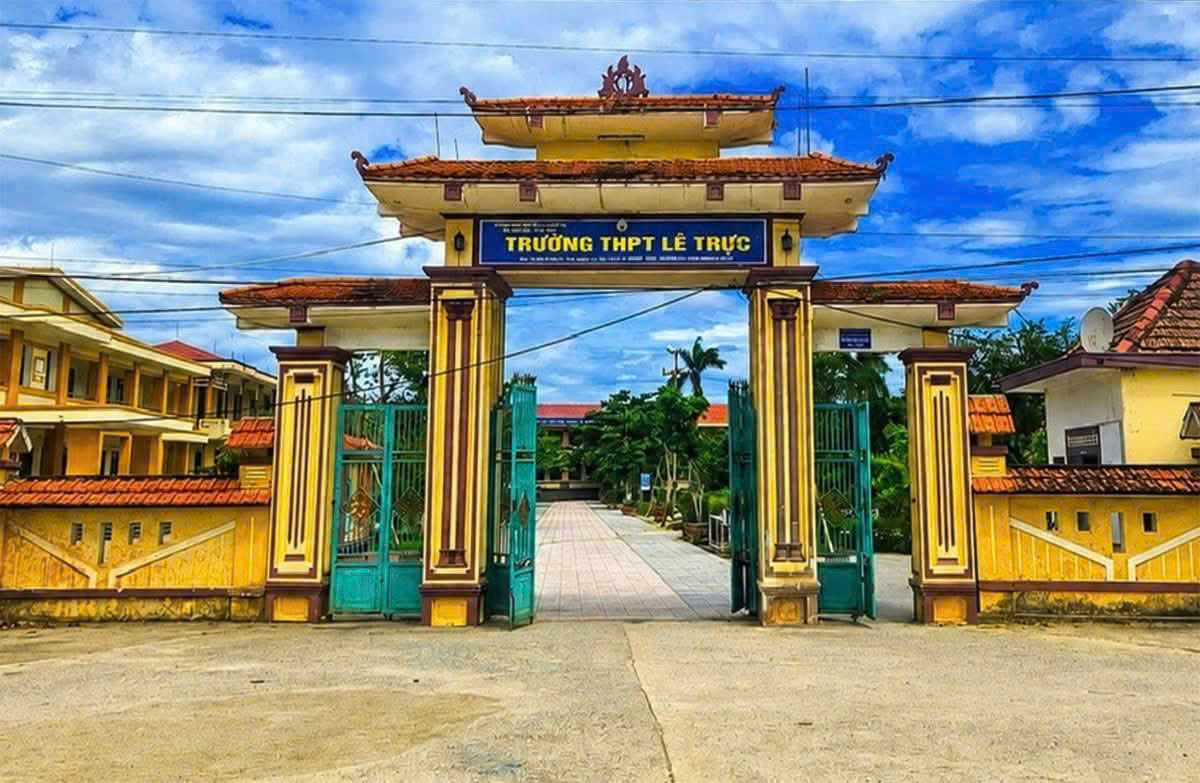 Hai giáo viên ở Quảng Trị bị khởi tố vì sai phạm tại kỳ thi THPT 2026