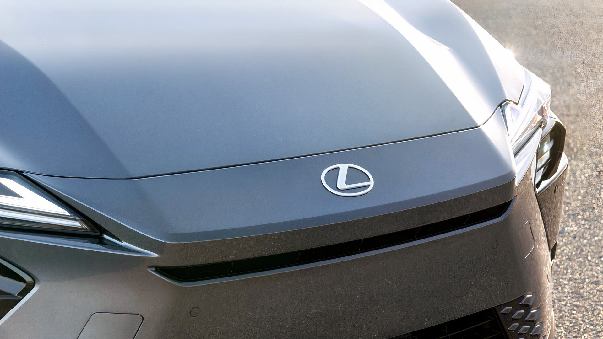The Luxury Sedan That Delivers Peace Of Mind Alongside Premium Comfort