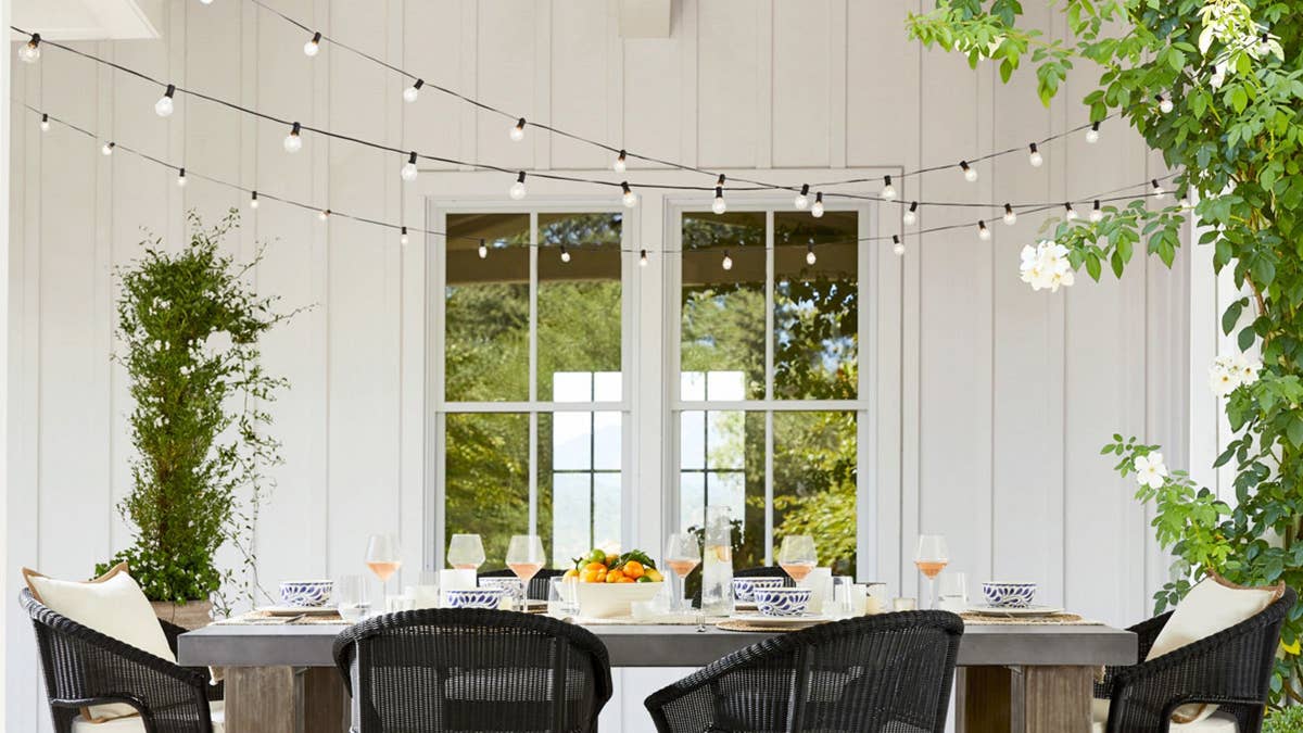 pottery-barn-globe-outdoor-string-lights-xl
