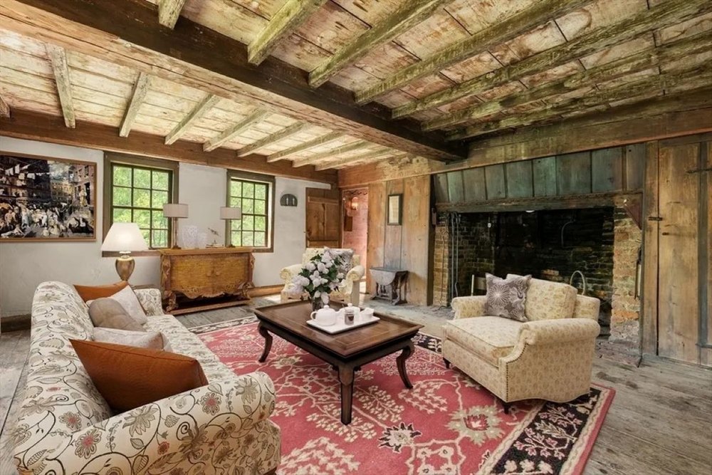 Sitting room of 1678 William Haskell House in Gloucester, MA, on sale for $1,250,000