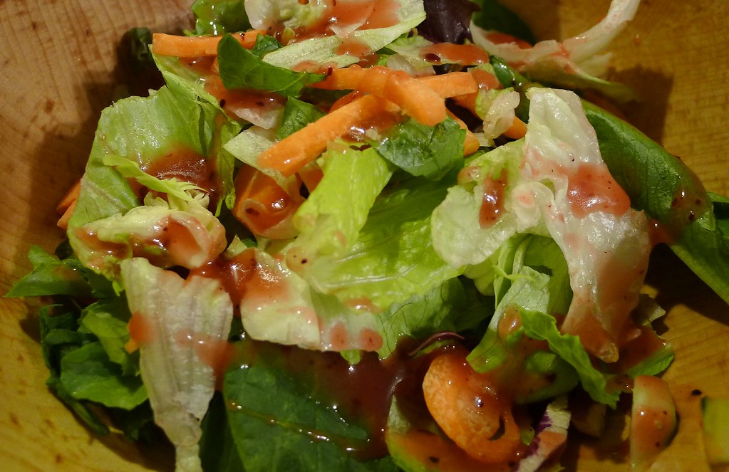 how-to-make-your-own-healthy-salad-dressings-in-5-minutes