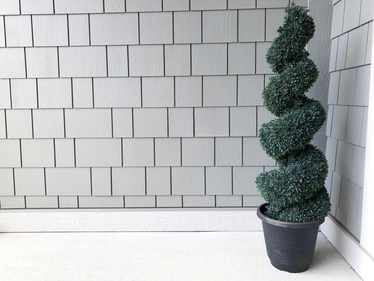 Interior designers agree: Get rid of these 8 things for a more timeless ...