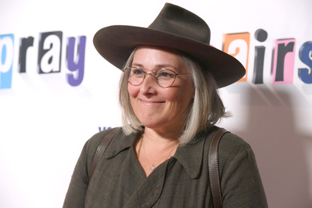 Ricki Lake smiling at the Los Angeles opening night performance of
