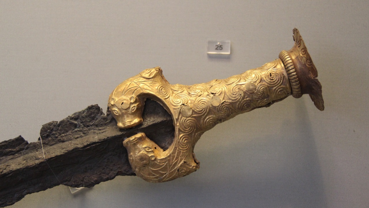 A 3,000-year-old bronze sword pulled from a German grave still almost shines