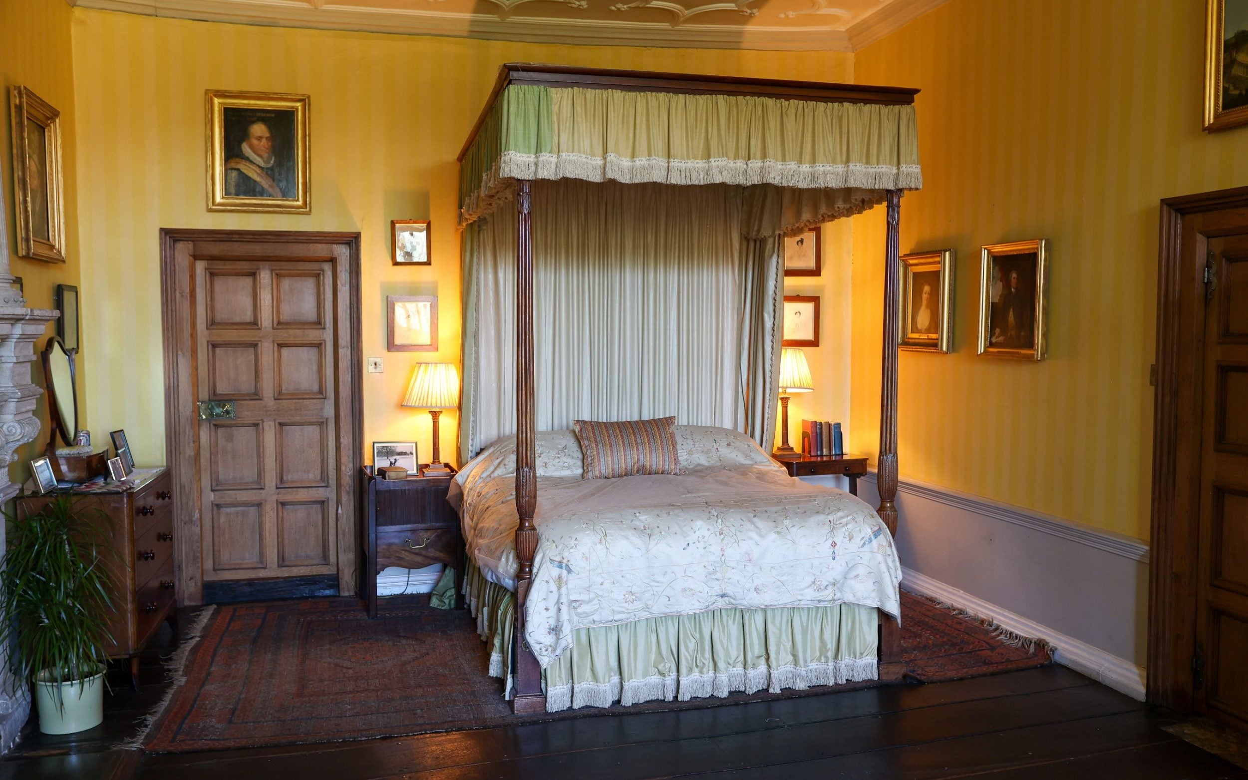 view of Queen Anne of Denmark's room