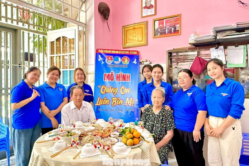 Đà Nẵng lan tỏa 'Áo xanh tri ân' trên mạng xã hội