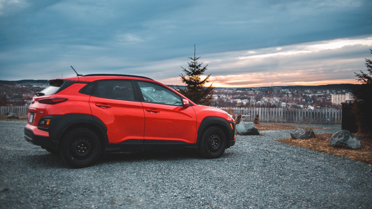 A handful of SUVs keep hitting 300,000 miles, and they share one engine trait