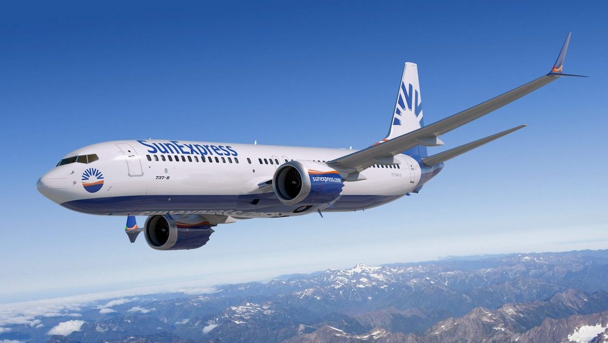 Man Refuses To Sit Next To Woman On Plane, Citing 