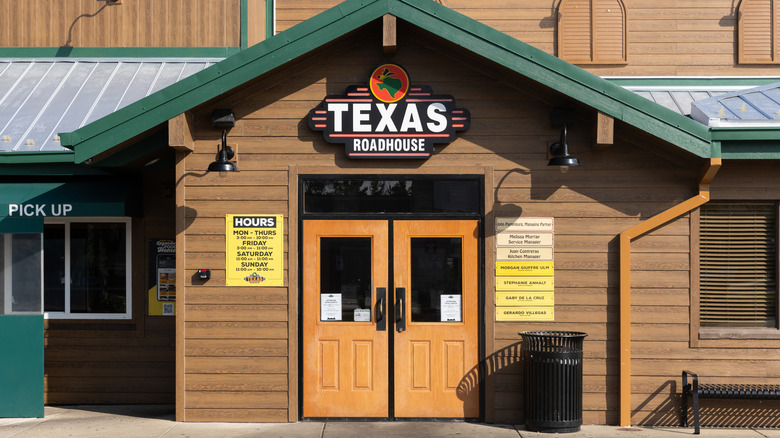 Texas Roadhouse exterior