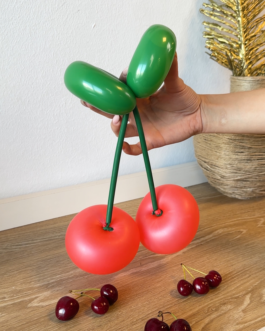 Balloon Art Making Cute Cherry Shapes 