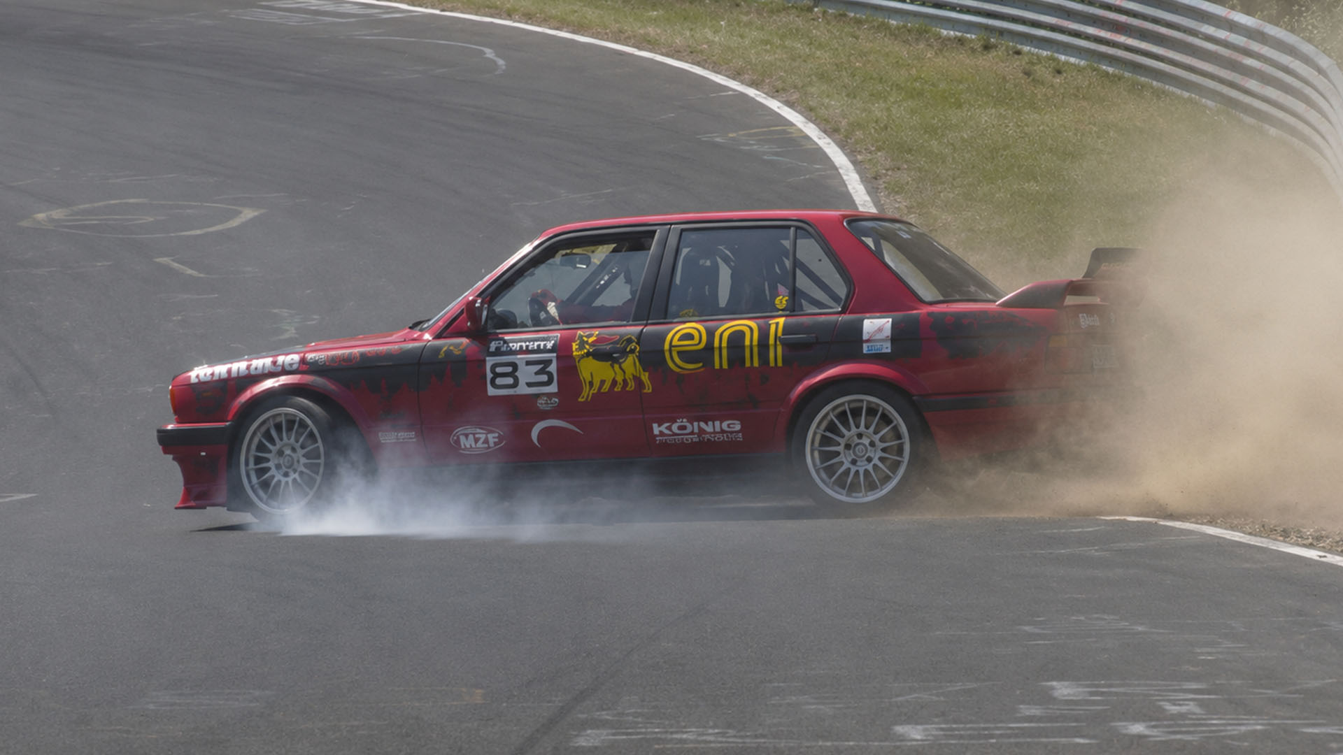Performance car spins sideways after costly Nürburgring cornering mistake