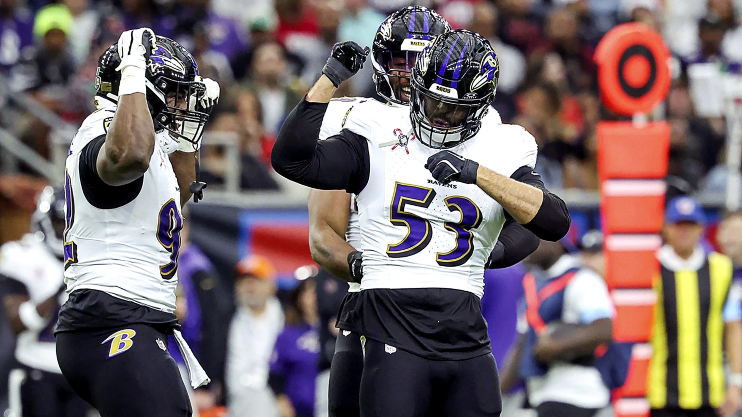 49ers urged to sign two-time Super Bowl champion to bolster defense