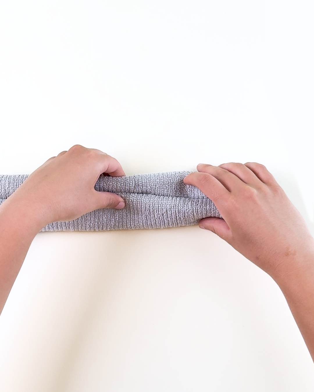 Make a DIY teddy bear from a hand towel!🐻💙