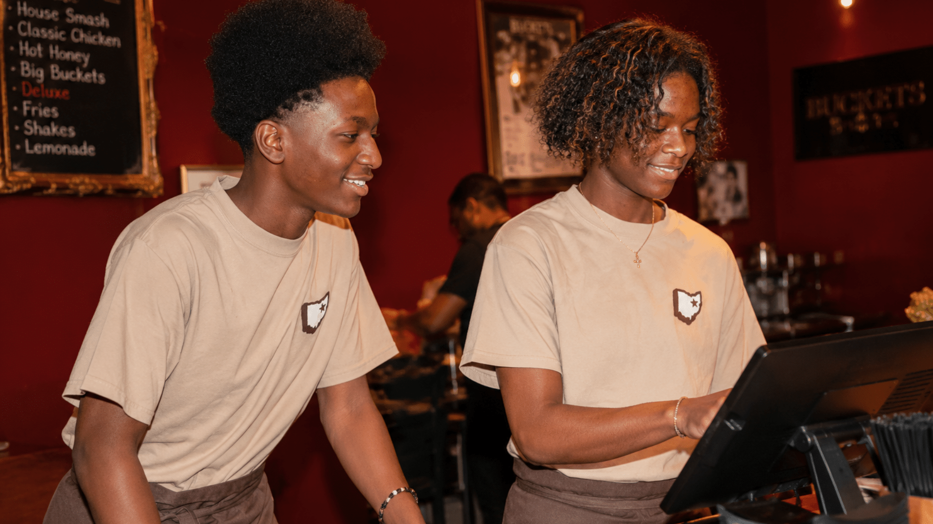 Teen twins speak out after working at LeBron James’ new restaurant