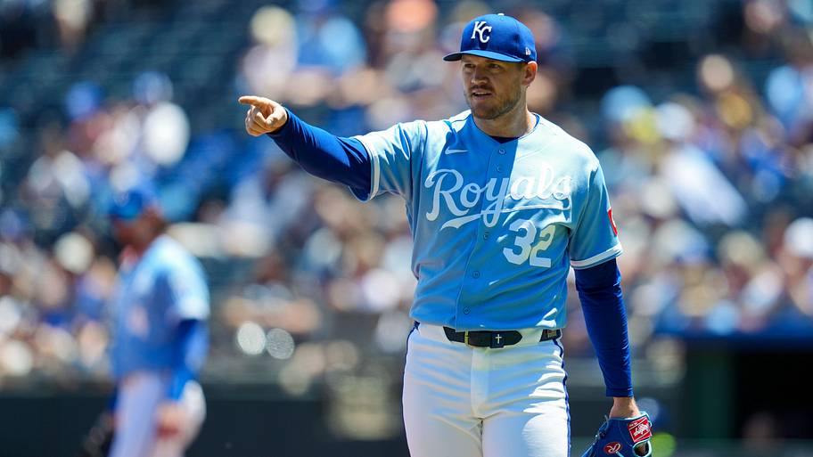 Kansas City Royals pitcher Stephen Kolek
