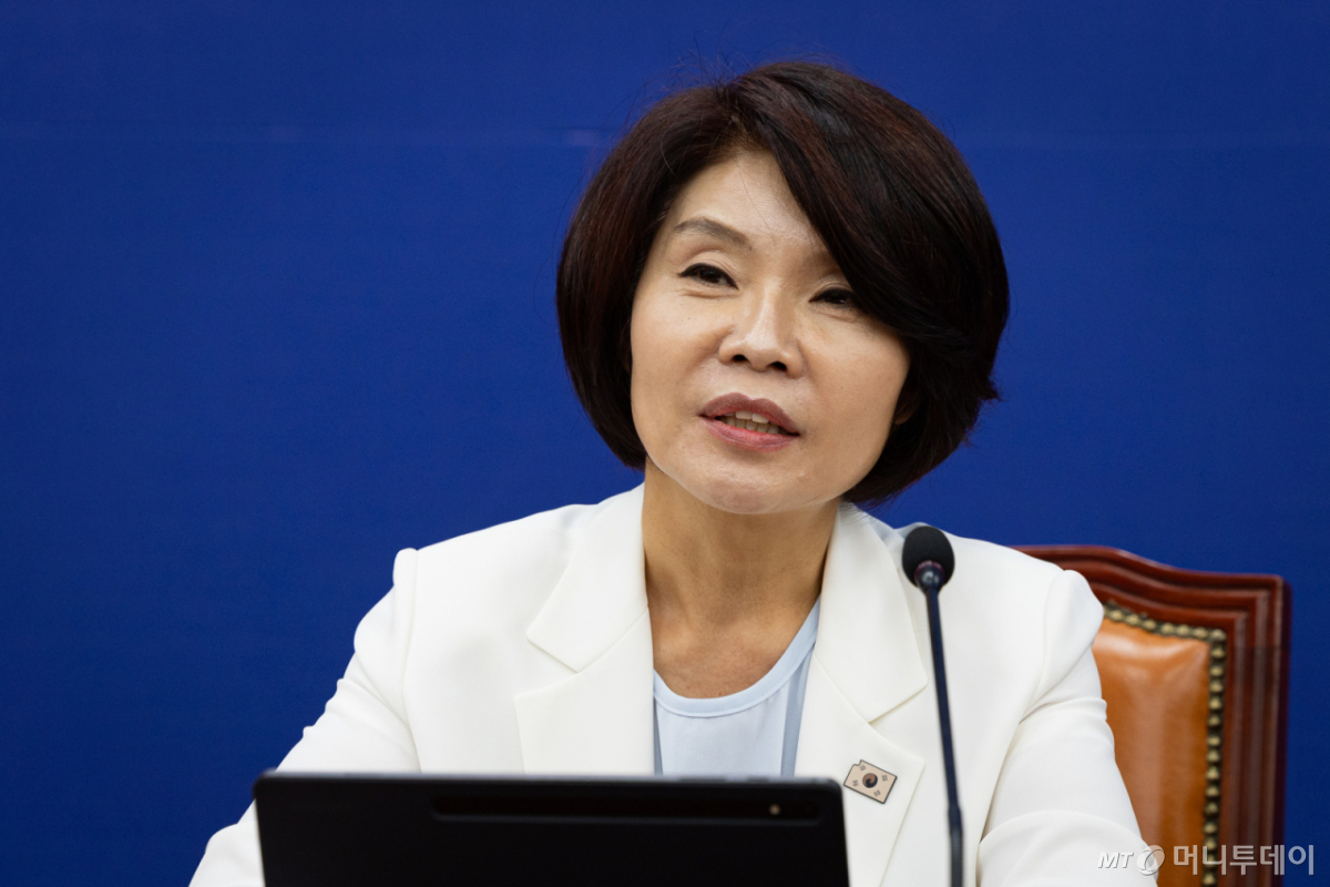 외교부, '특채 의혹' 심우정 딸 채용 취소... 한정애 