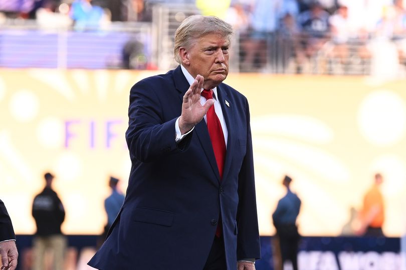 Donald Trump received a frosty welcome to the pitch by the Argentina and Spain fans at MetLife Stadium
