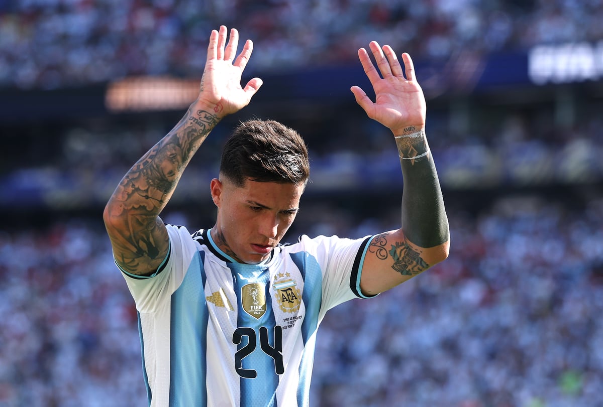 Fernandez sends message after World Cup final red card