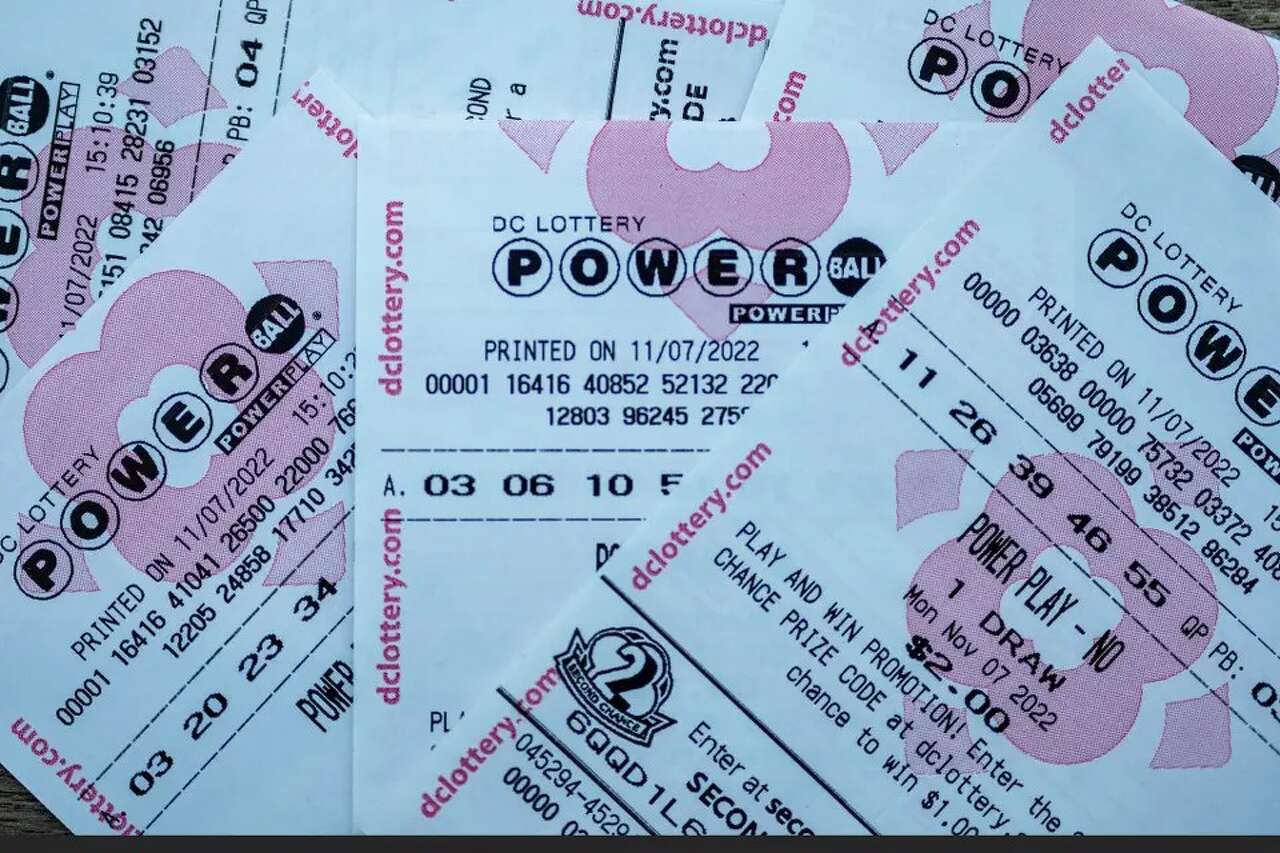 Two $50,000 Powerball tickets sold in Connecticut; Jackpot hits $544 million
