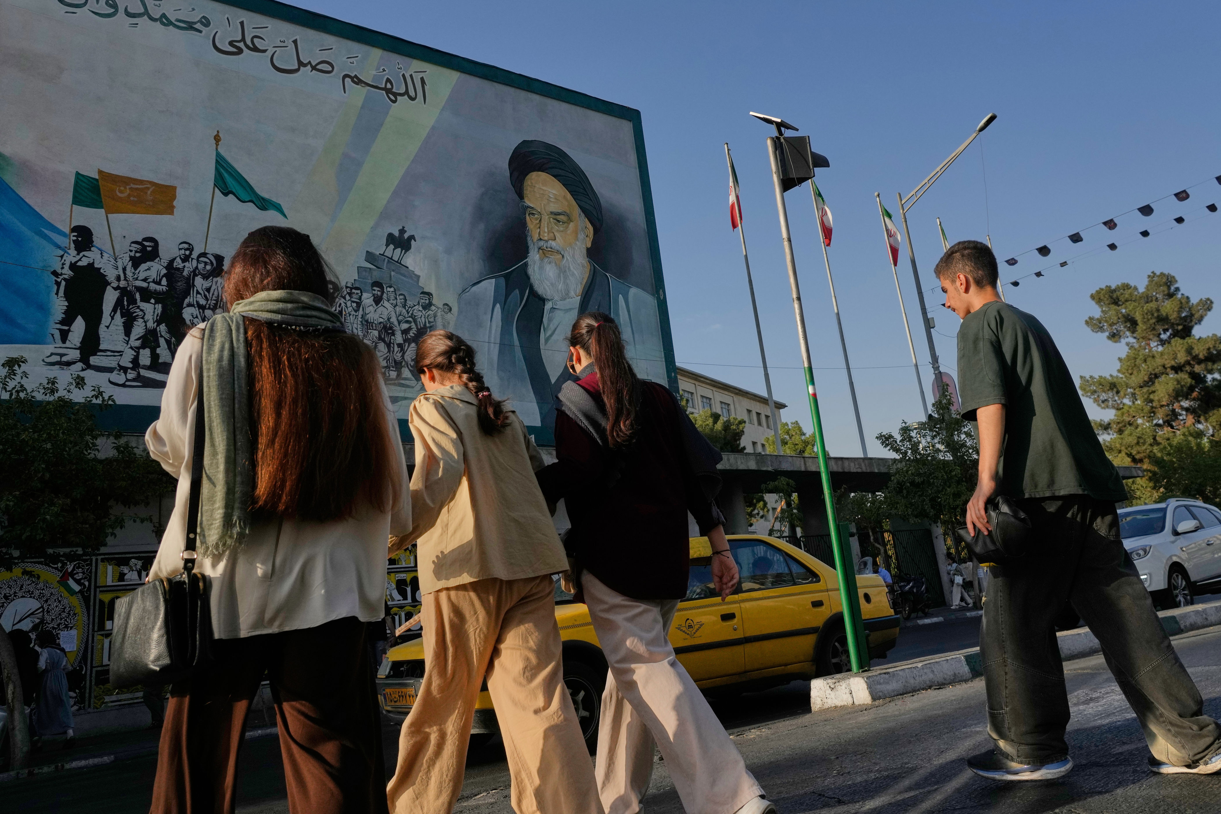 US teeters on return to all-out war with Iran after more troops killed