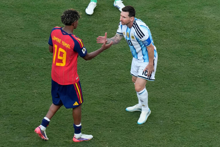 Lamine Yamal, Lionel Messi share heartfelt moment after Spain's World Cup  win