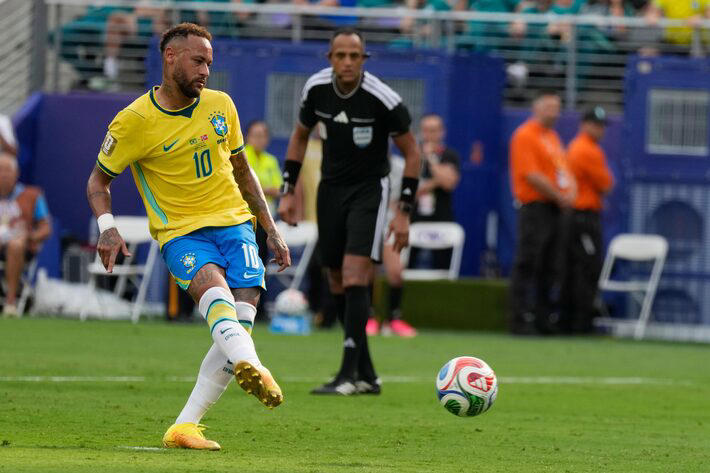 Na que deve ter sido a última Copa de Neymar, seleção brasileira faturou menos do que na edição de 2022, no Catar. Foto: Seth Wenig/AP Photo