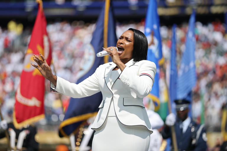 Jennifer Hudson Sings National Anthem at 2026 World Cup Final