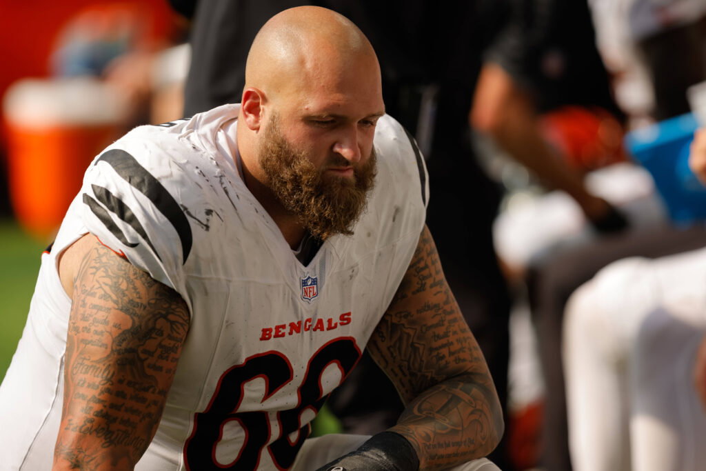 NFL fans sympathize with Bengals star as NFL OL shares heartbreaking news