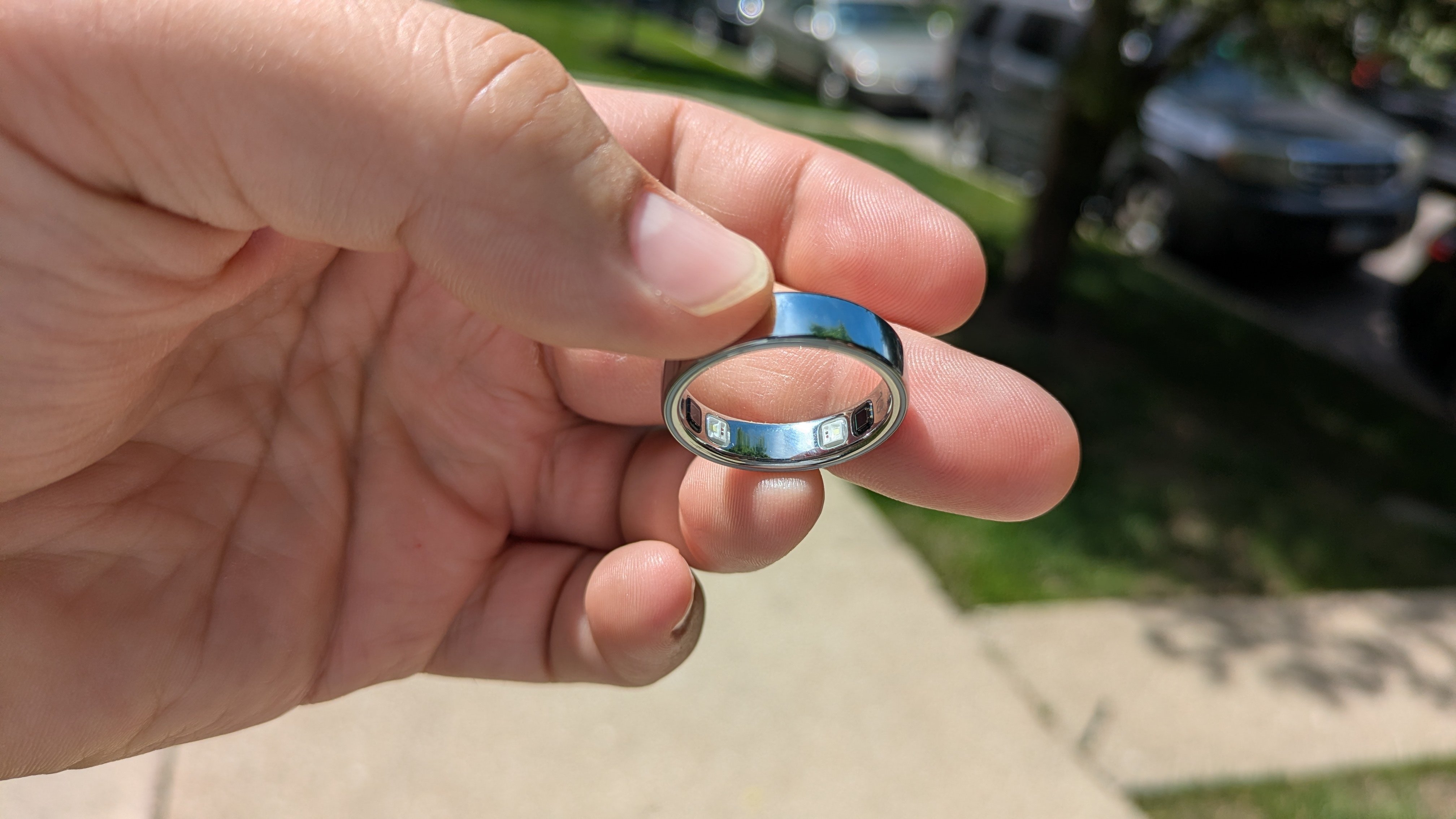Oura Ring 5 Review: Thinner, Longer-Lasting, and Better Than Ever