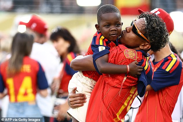 Lamine Yamal celebrates with his brother Keyne after winning the 2026 World Cup