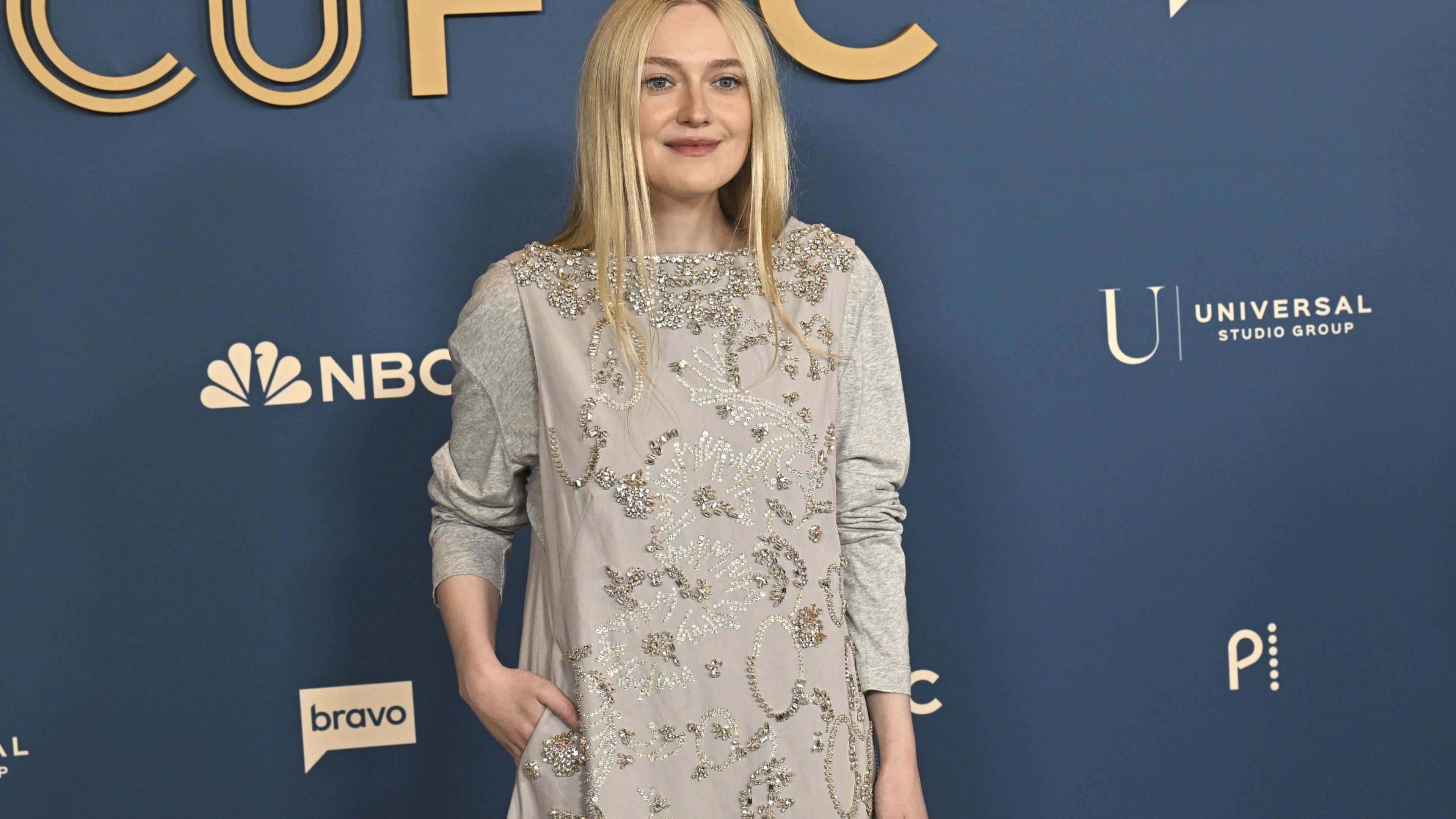 Dakota Fanning's 8-Part Psychological Thriller Is Gone Girl Meets Big Little Lies