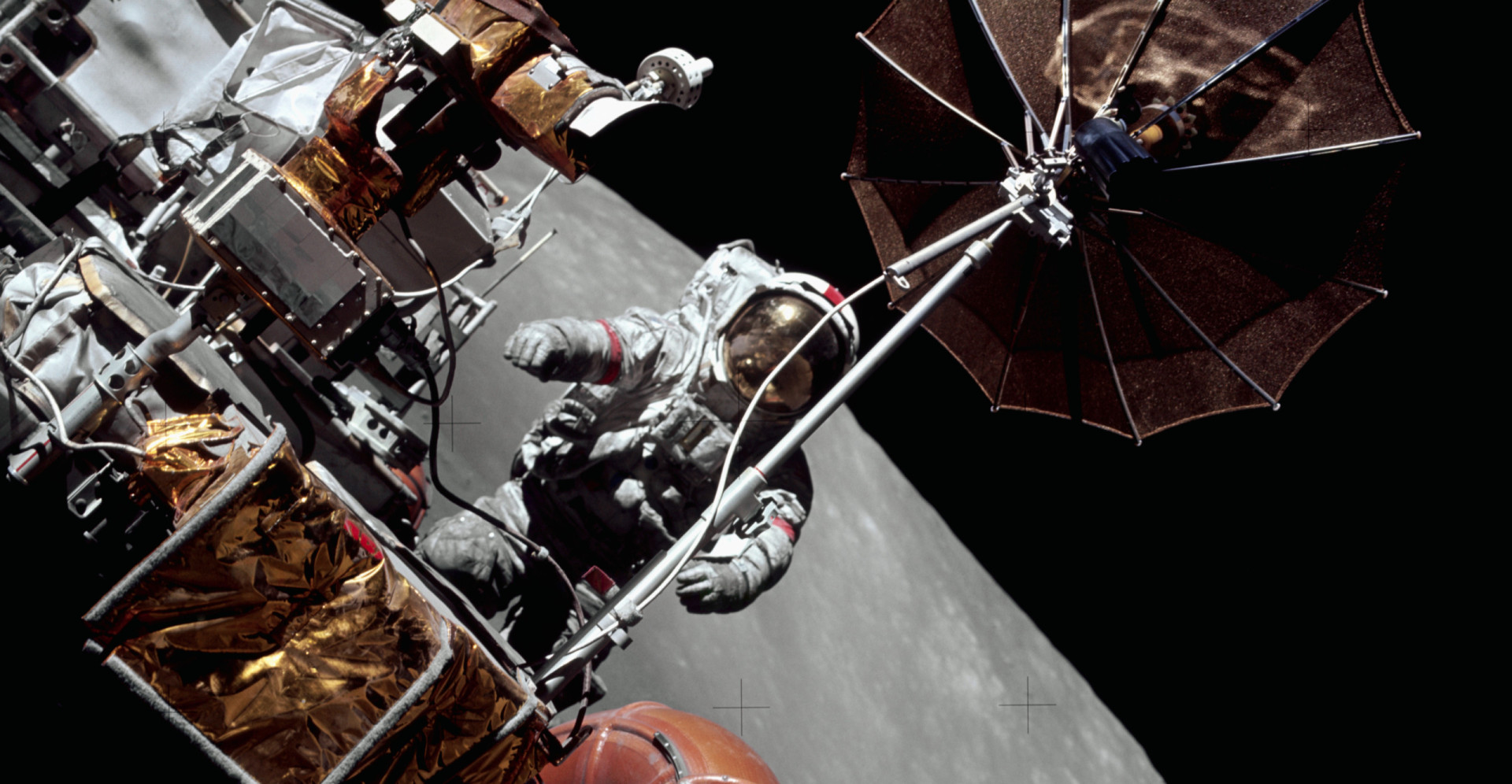Things that have been left on the moon