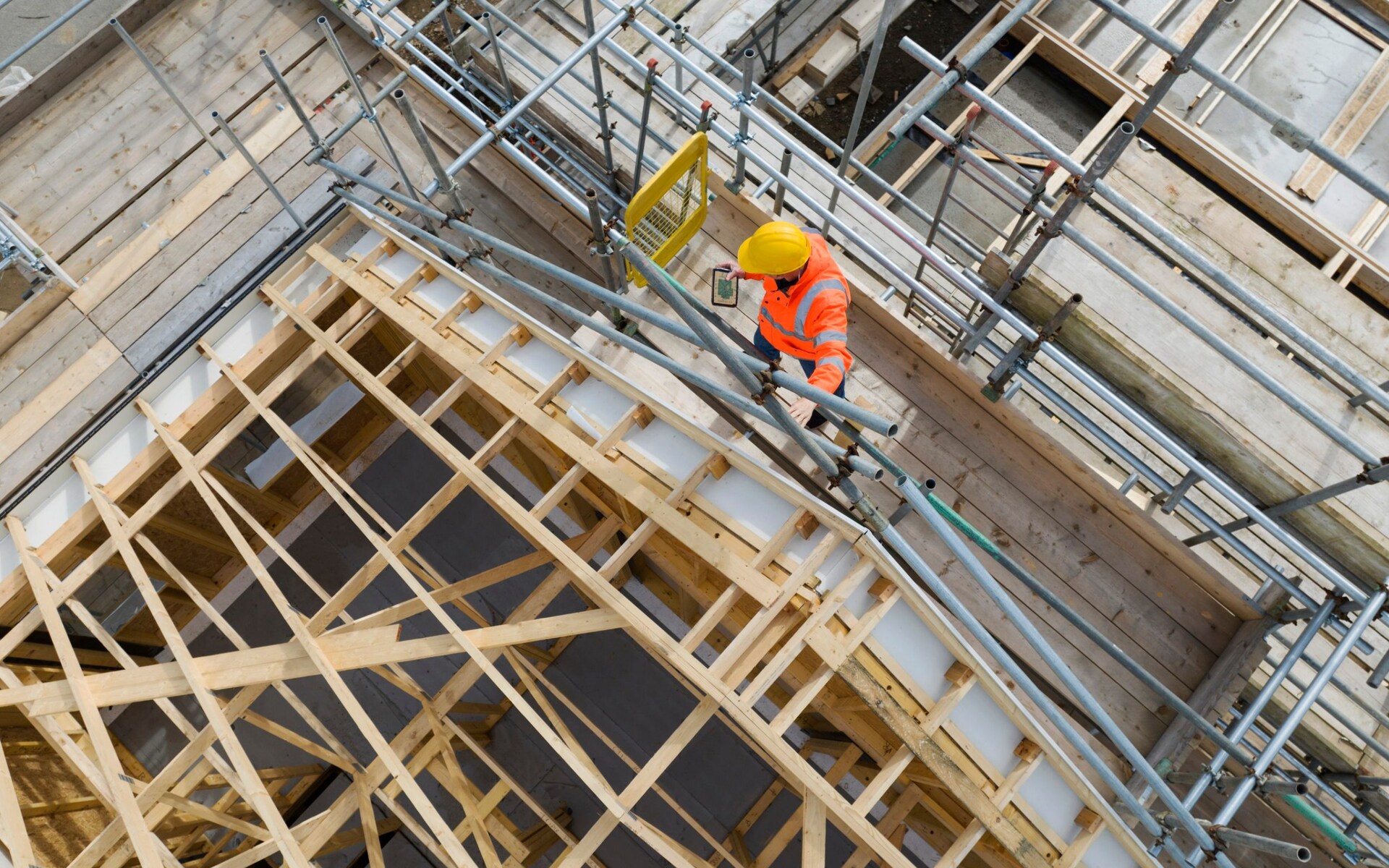 Housebuilders suffer worst run of profit warnings since financial crisis