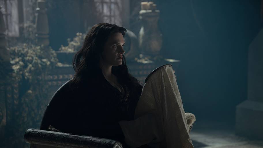 Gayle Rankin as Alys Rivers in House of the Dragon season 3 episode 5.