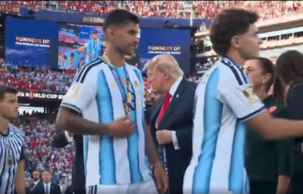 Romero snubs Trump