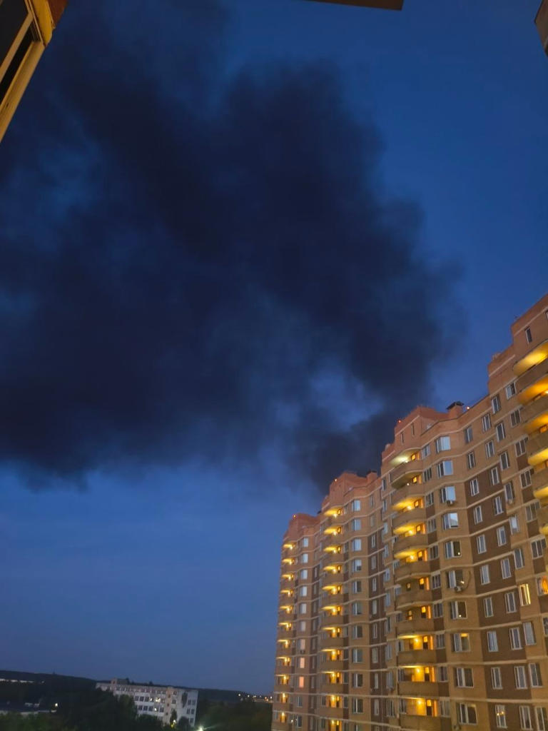 Moscow claims more than 400 drones attacked the city, strikes reported ...