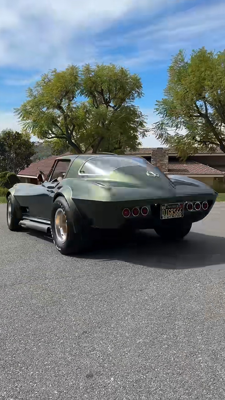 454ci big block Corvette roars in classic car showcase