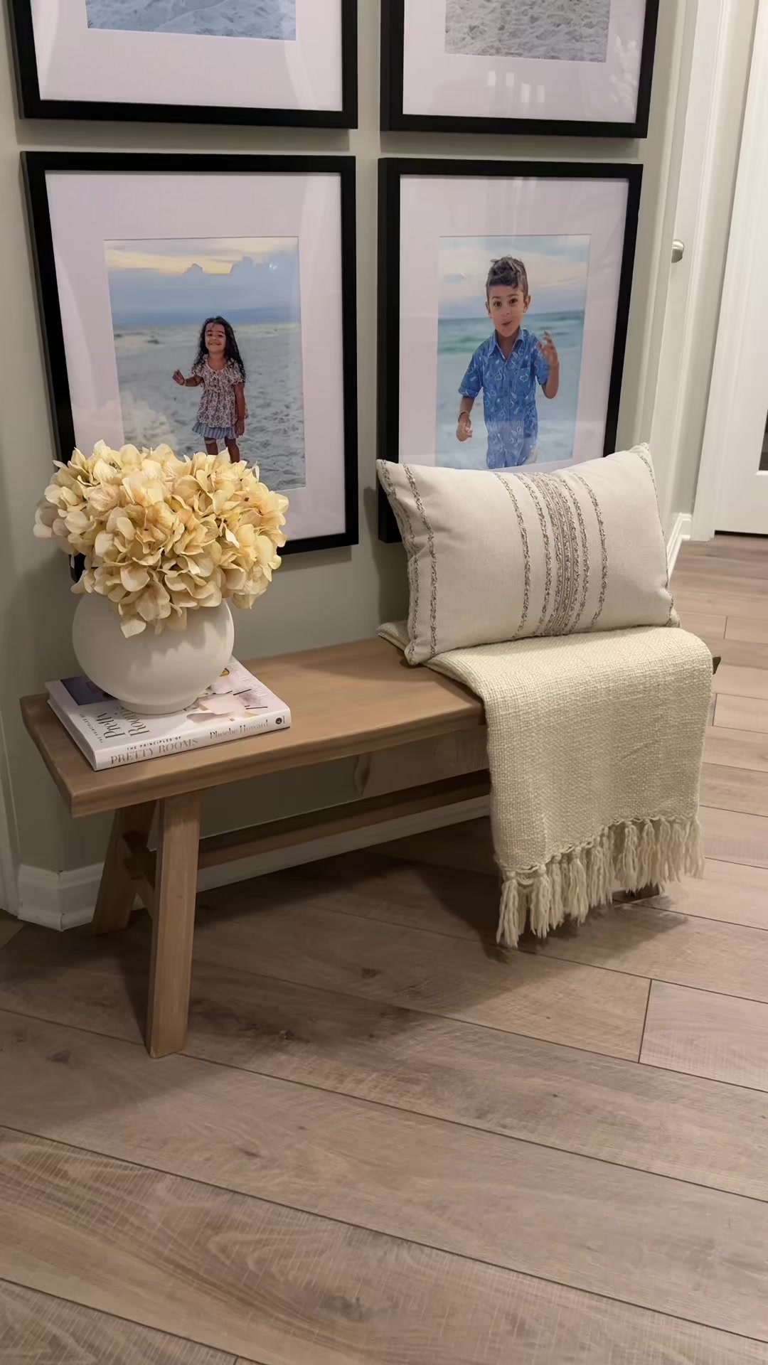 Clever entryway designs for small spaces
