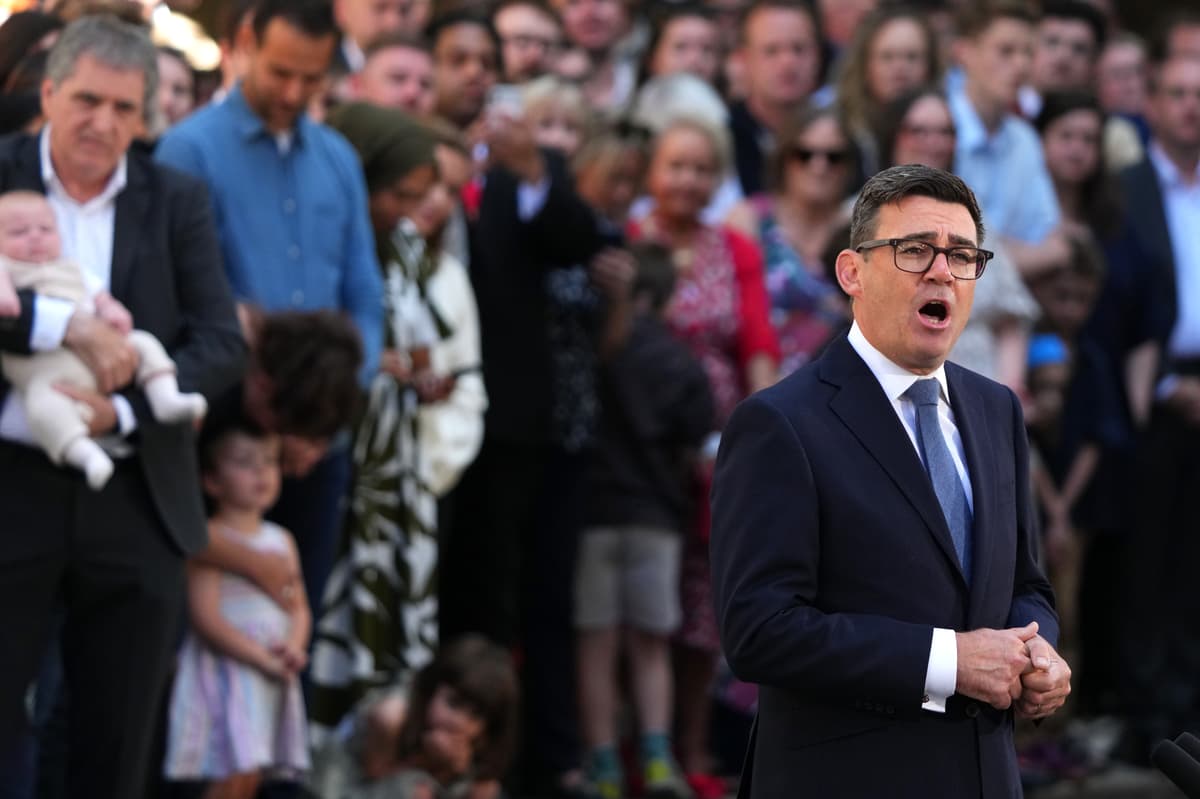 New Prime Minister Andy Burnham enters No 10 before appointing Cabinet