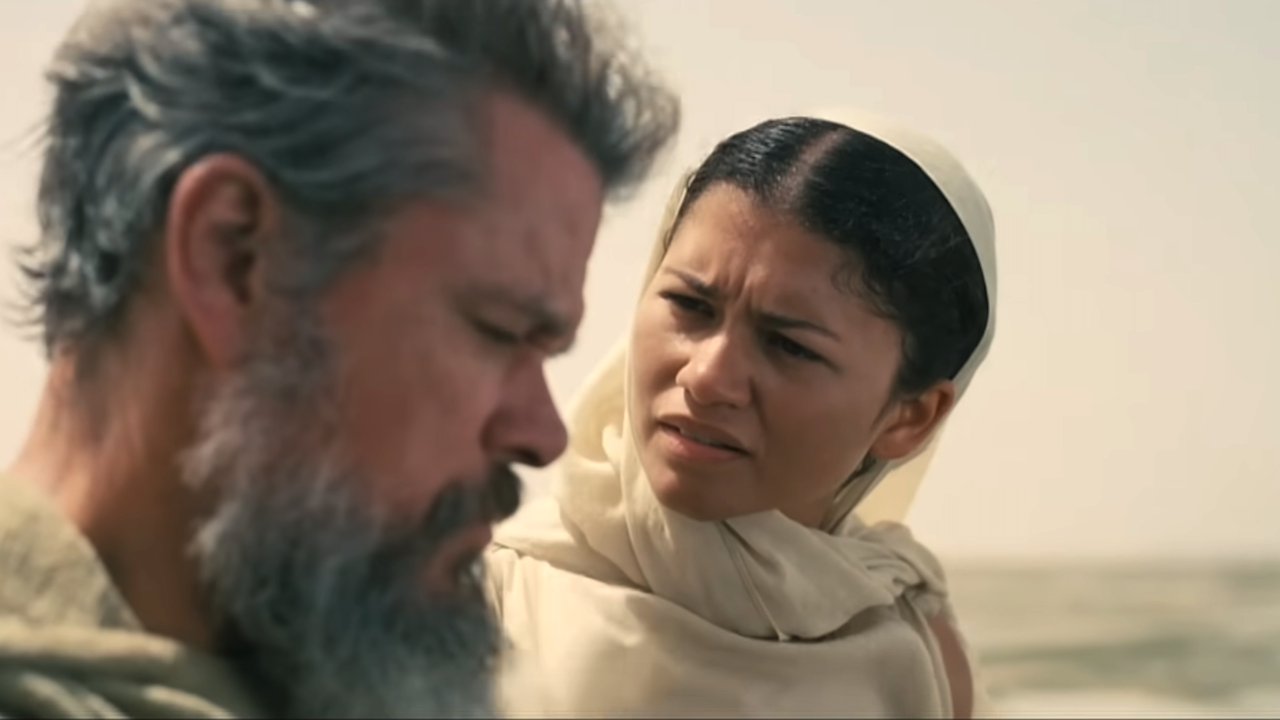 Zendaya's Athena talking to Matt Damon's Odysseus in The Odyssey