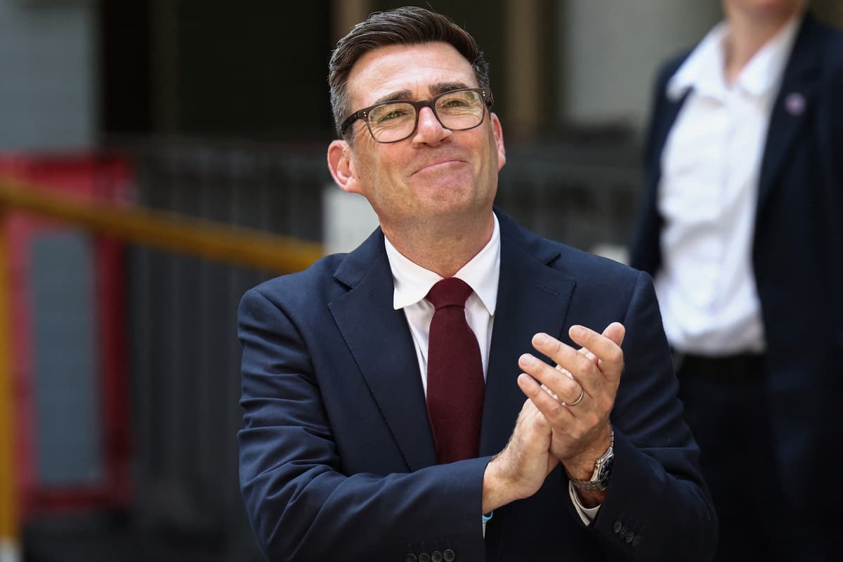 Starmer to give last No10 speech before Burnham becomes Prime Minister