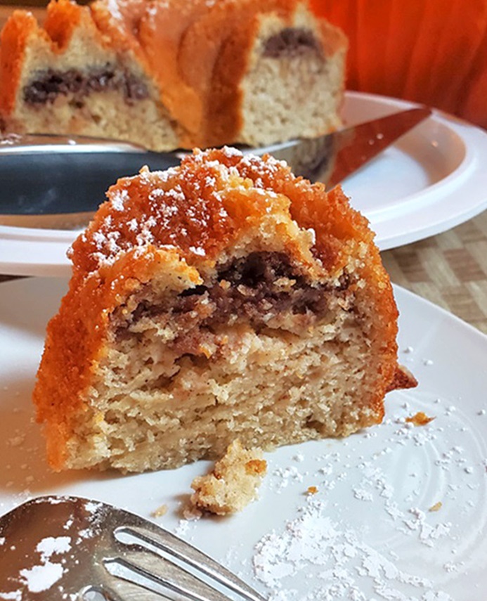 Apple Bundt Cake
