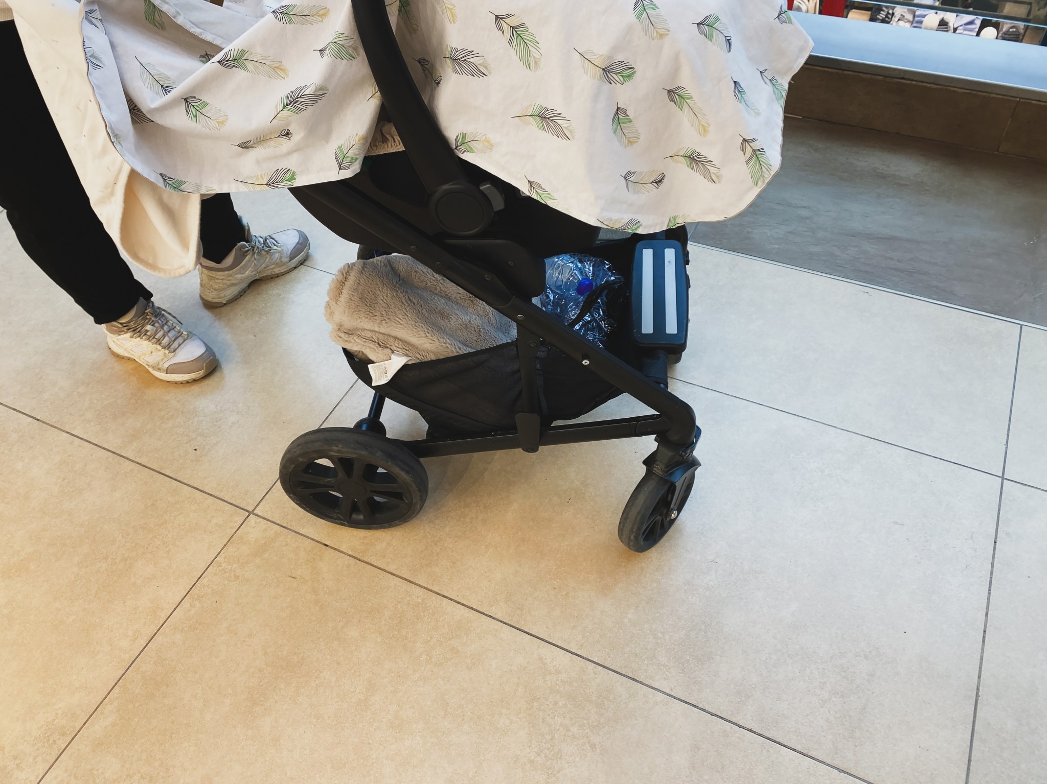 Mom corrects stranger who misgenders baby—fury at what comes next