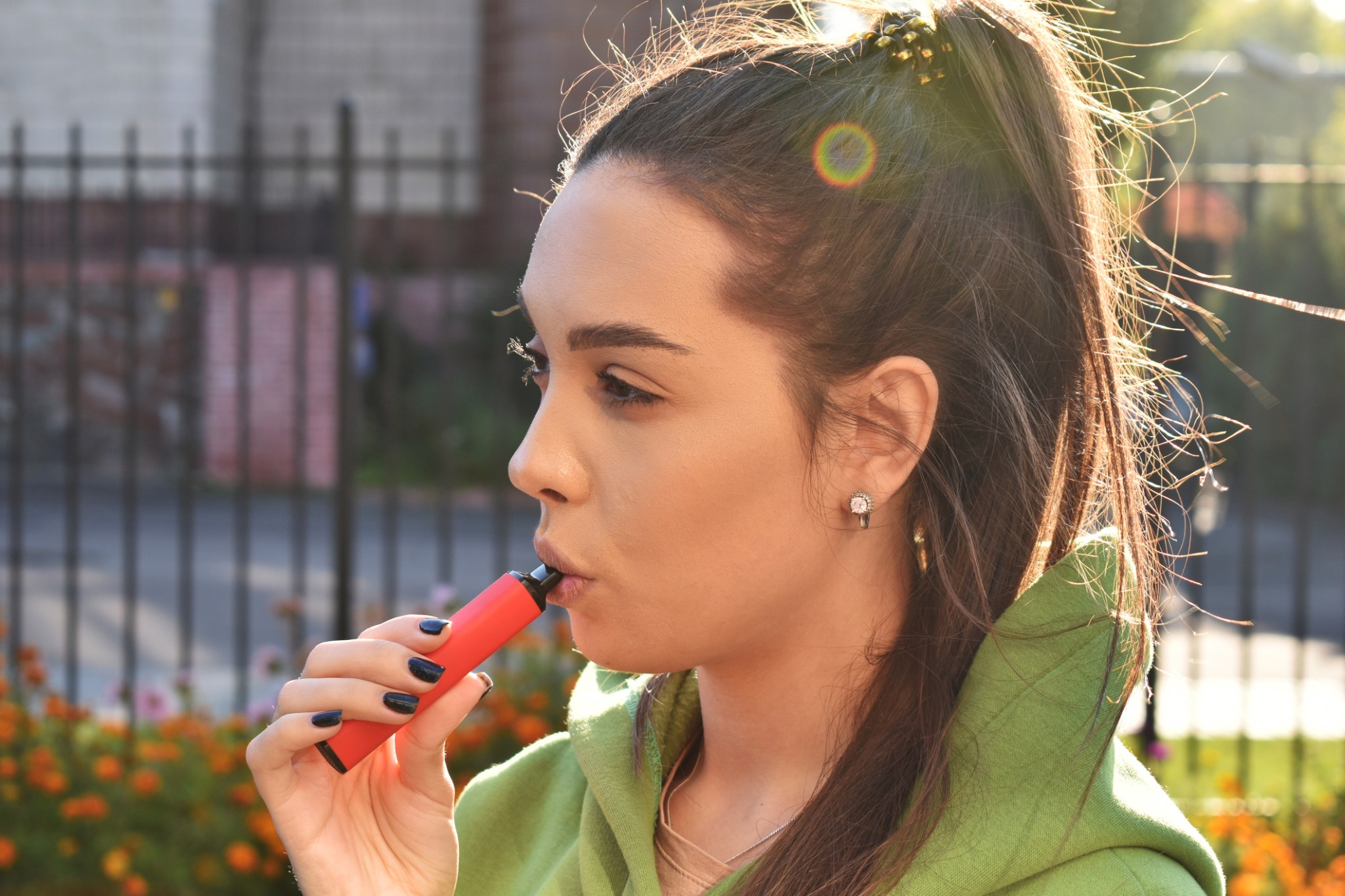 New Study Links Vaping to Adverse Long-Term Health Effects
