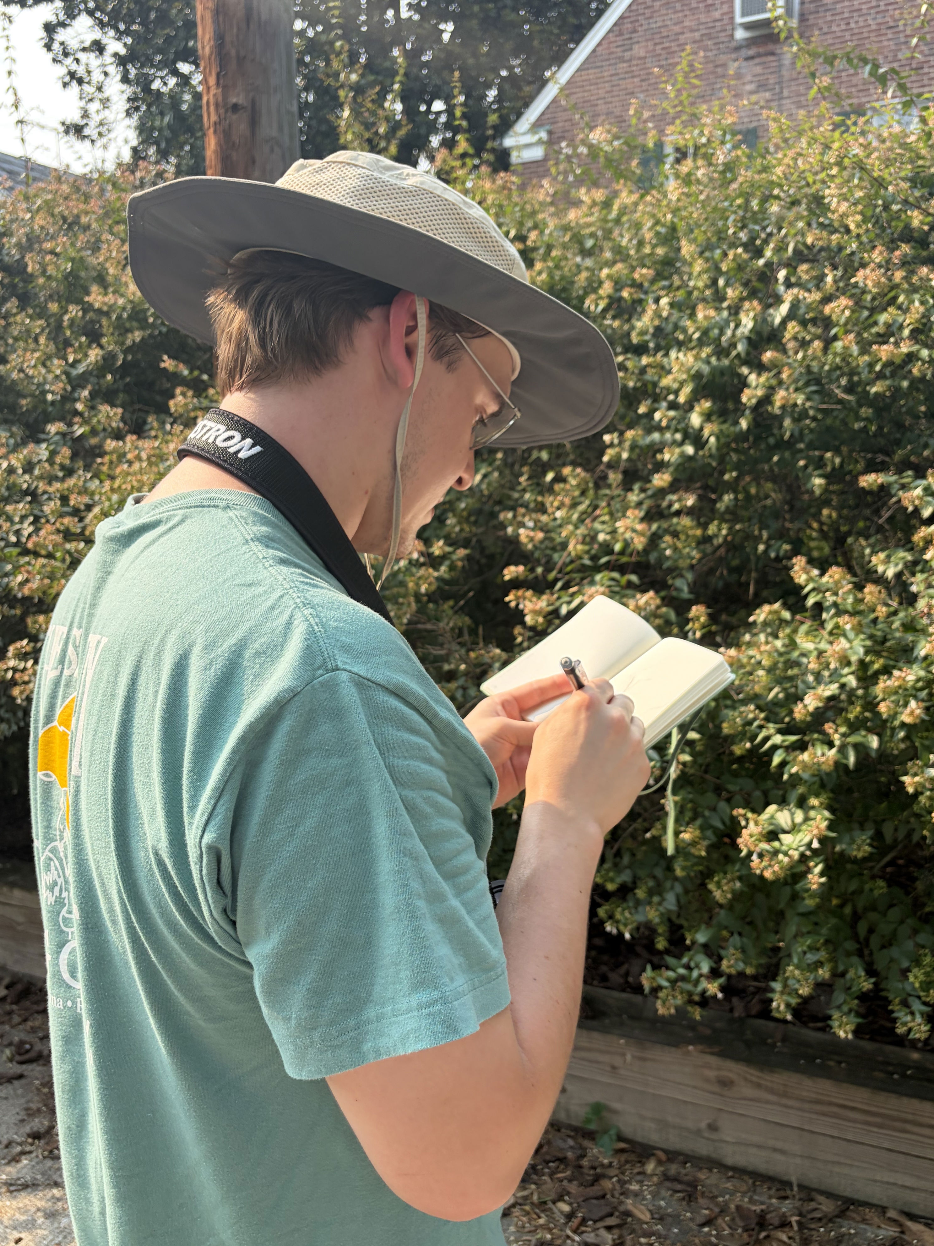 A teen spotted a rare pair of birds in D.C. Then came another surprise.