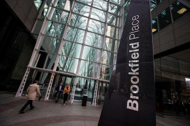 Brookfield and CPP Investments to buy LXP Industrial for $5.2 billion