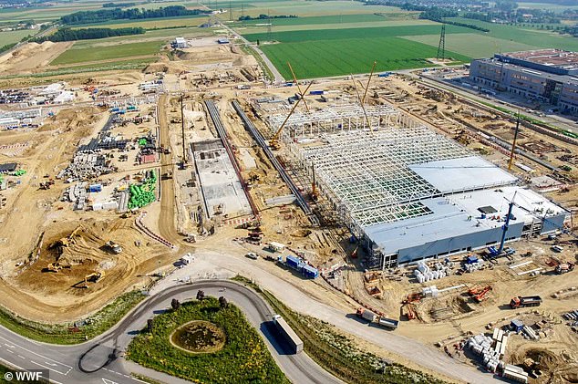 The site would be the home of Google's artificial intelligence operations, as well as the company's cloud services, Google Maps and streaming on YouTube